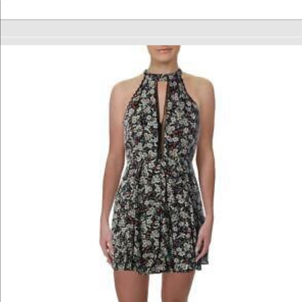 Open-back sun dress